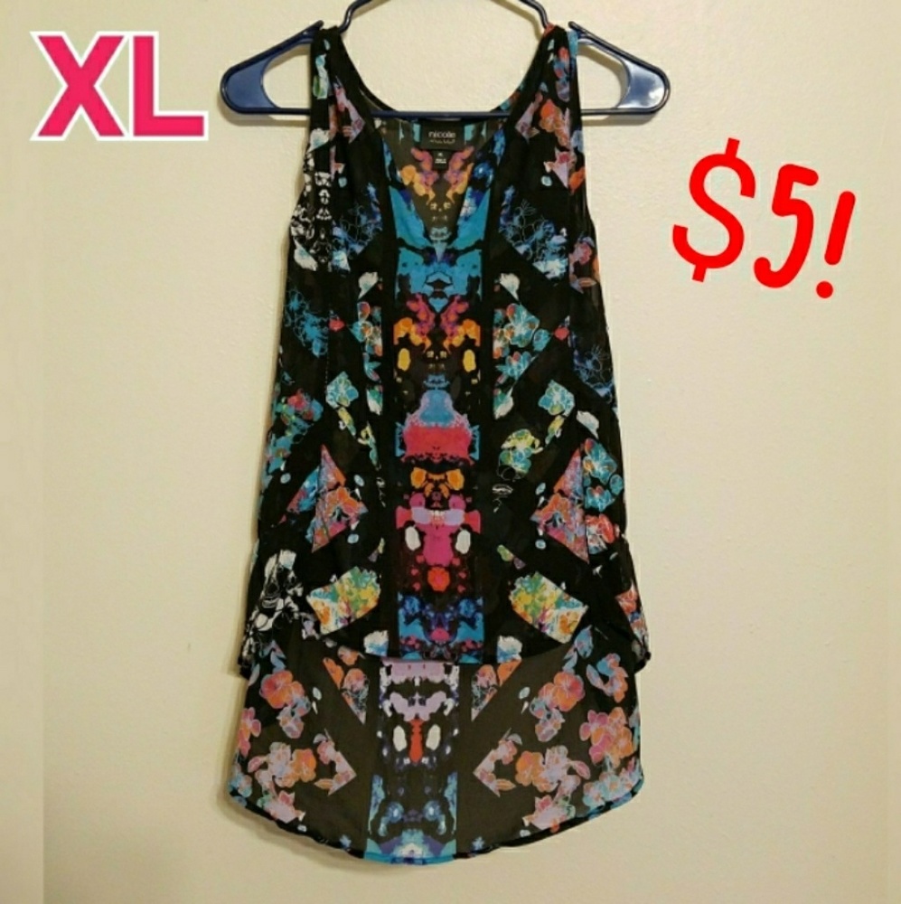 ❗️SALE❗️|| High low tank top